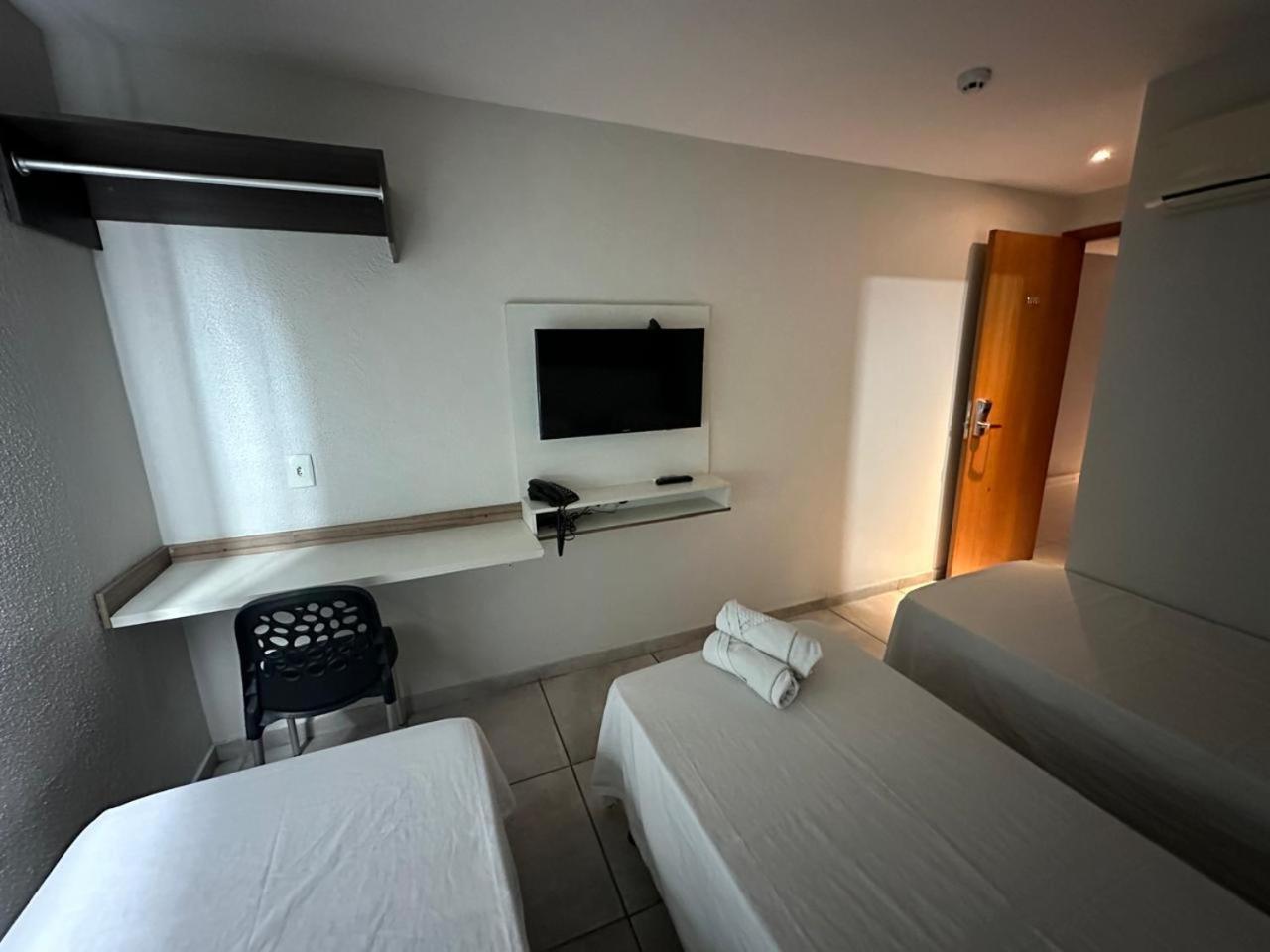 Rota 232 Hotel Caruaru Buitenkant foto